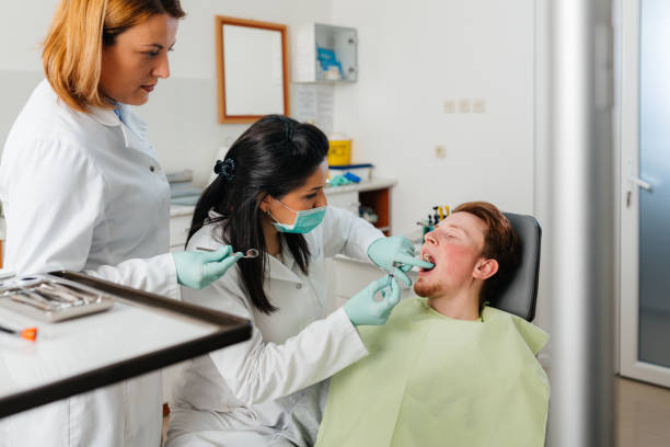 Best Emergency Treatment for Dental Infections or Abscesses in Lytle, TX